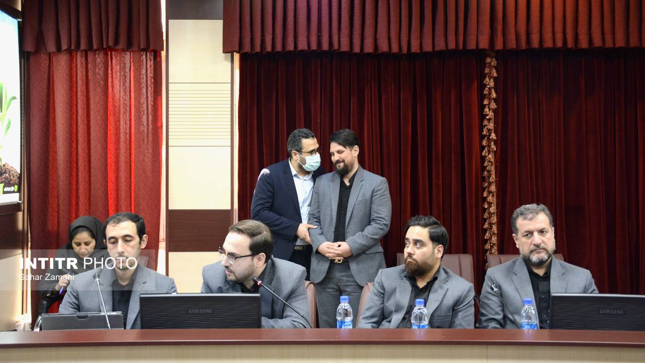 نشست هم‌اندیشی بانک مهر ایران 